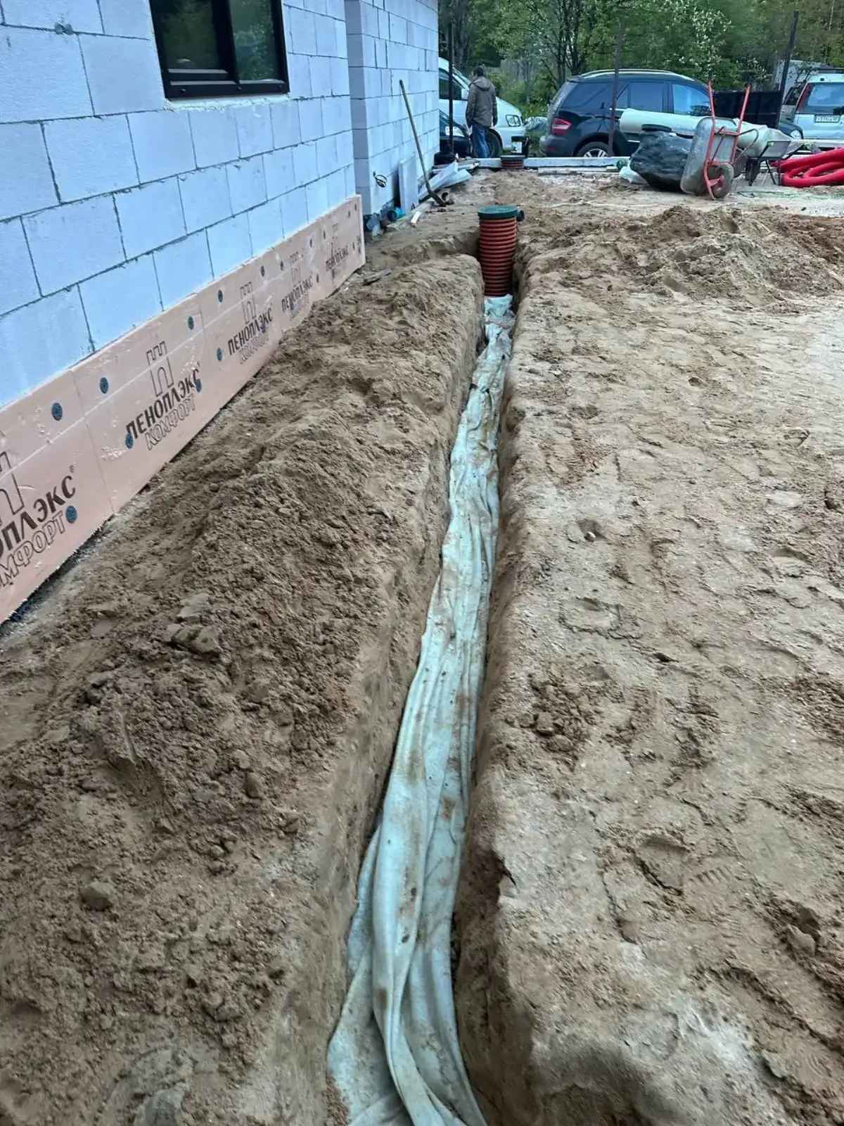 Процесс монтажа дренажа